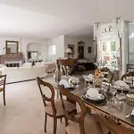 Juan Les Pins Near Cannes Beaches 18-20 Guests Вілла Антіб
