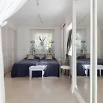 Juan Les Pins Near Cannes Beaches 18-20 Guests Вілла Антіб