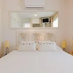 Juan Les Pins Near Cannes Beaches 18-20 Guests
