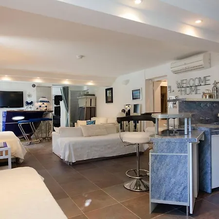 Juan Les Pins Near Cannes Beaches 18-20 Guests Антіб