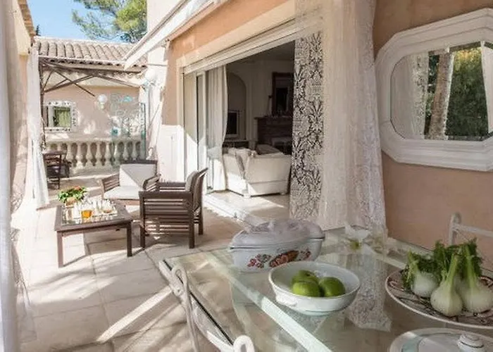 Villa Juan Les Pins Near Cannes Beaches 18-20 Guests *