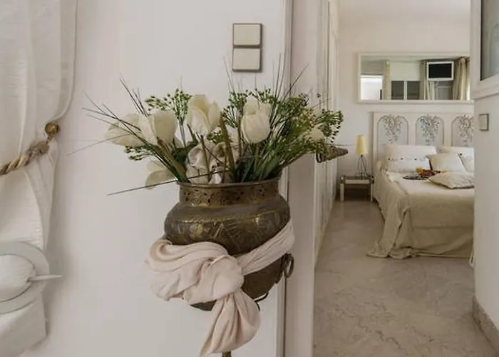 Juan Les Pins Near Cannes Beaches 18-20 Guests *