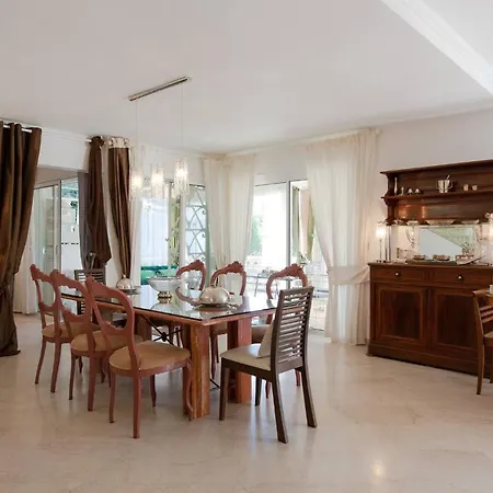 Juan Les Pins Near Cannes Beaches 18-20 Guests *