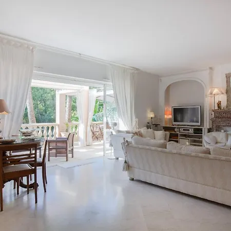 Juan Les Pins Near Cannes Beaches 1820 Guests * Antibes