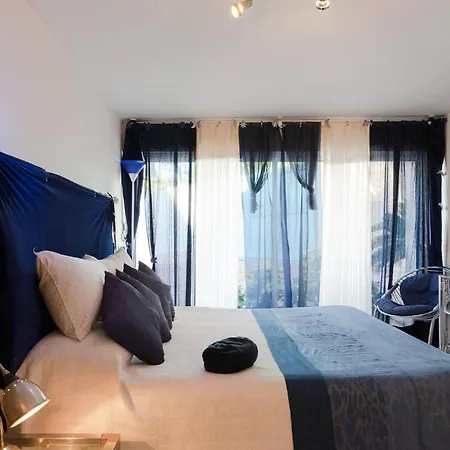 Juan Les Pins Near Cannes Beaches 18-20 Guests