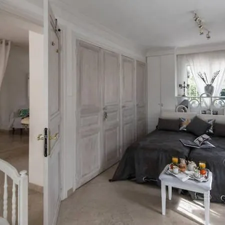 Willa Juan Les Pins Near Cannes Beaches 18-20 Guests