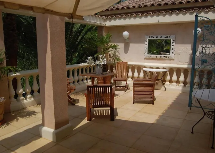 Villa Juan Les Pins Near Cannes Beaches 18-20 Guests