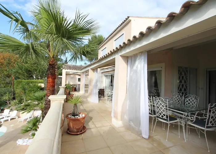 Villa Juan Les Pins Near Cannes Beaches 18-20 Guests
