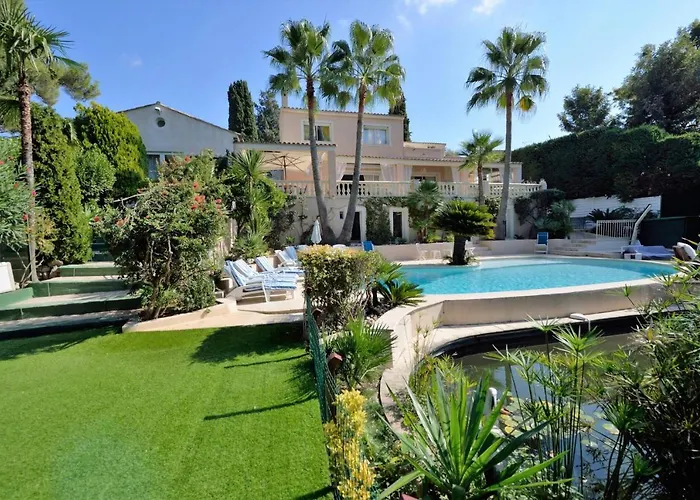 Juan Les Pins Near Cannes Beaches 18-20 Guests Antibes