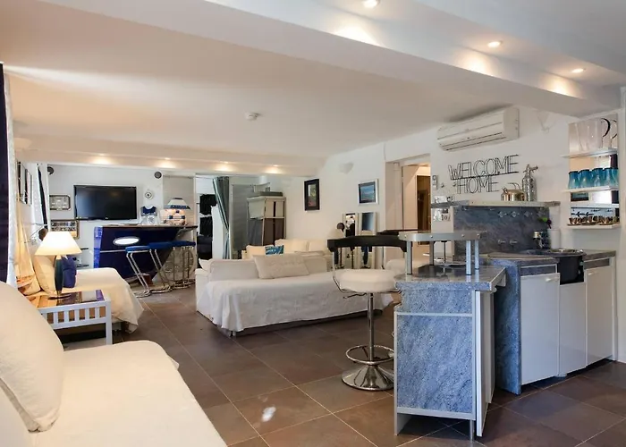 Juan Les Pins Near Cannes Beaches 18-20 Guests Antibes